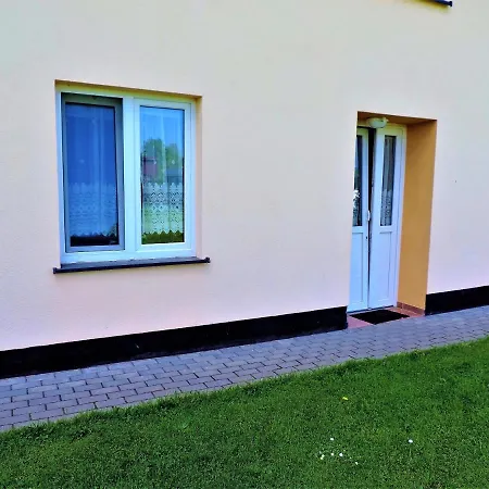 Gasthaus Jacek I Agatka Stolpmünde Exterior foto